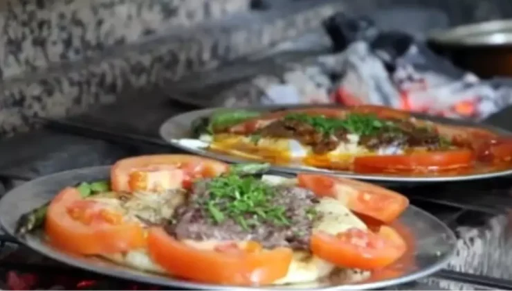 MasterChef Manisa Kebabı tarifi! En güzel Manisa Kebabı tarifi! Manisa Kebabı tarifi nasıl yapılır? Manisa Kebabı için malzemeler!